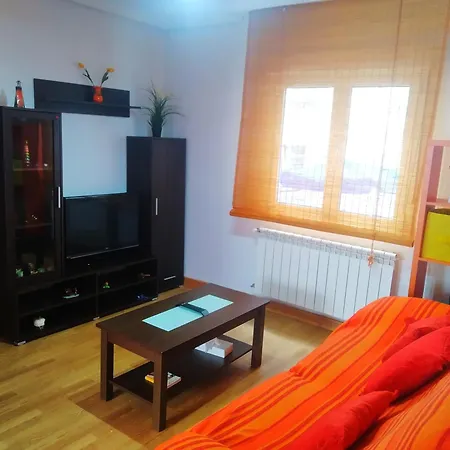 Apartment Las Xanas De Benjamin Centro Y Parking Oviedo